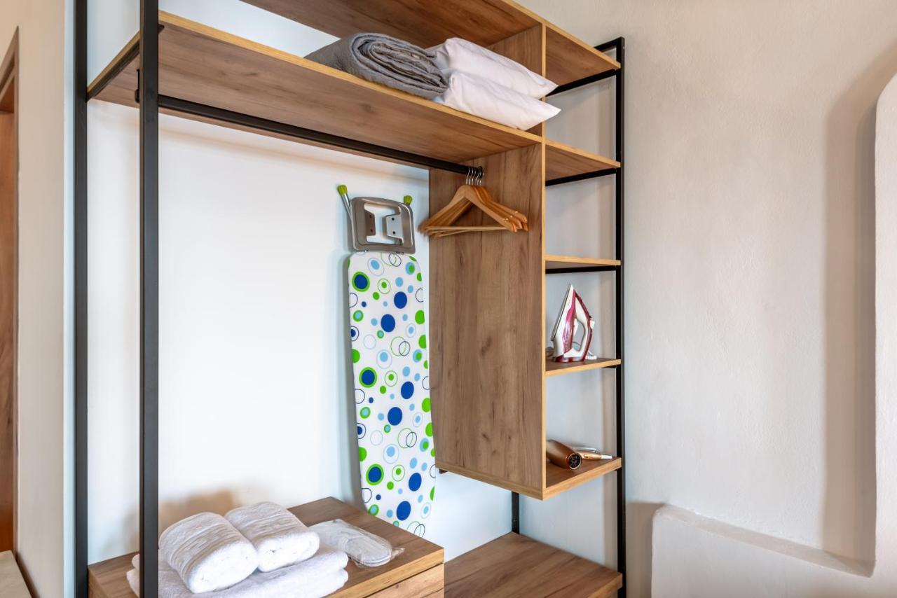 Superb Apartments Kriaras Sea View In Sfakia Хора-Сфакион Экстерьер фото